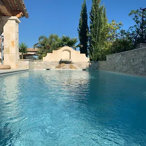 Bed & Breakfast Les 4 Elements, Tourrettes-sur-Loup
