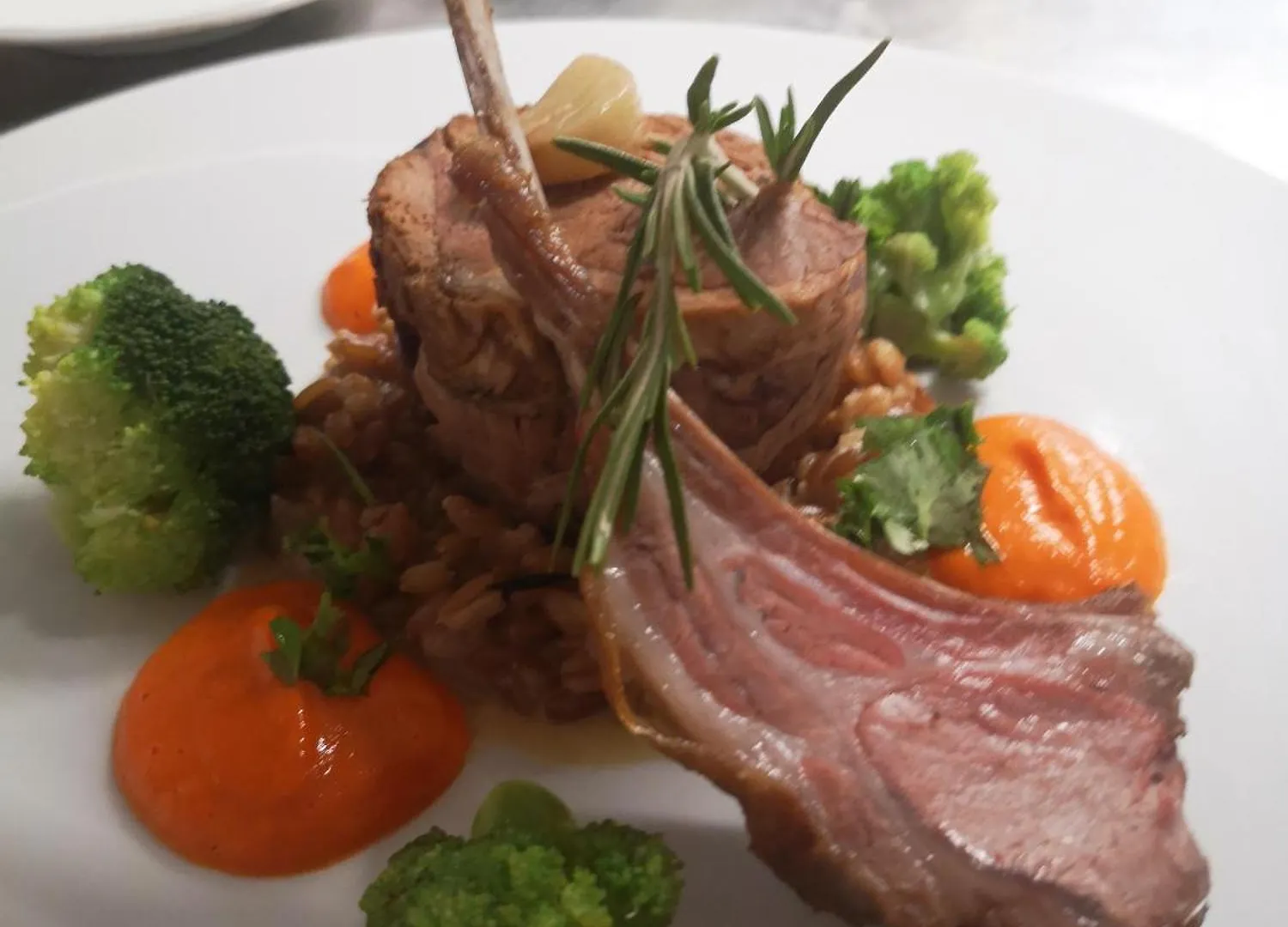 호텔 레 셰네 Saint-Julien-en-Champsaur